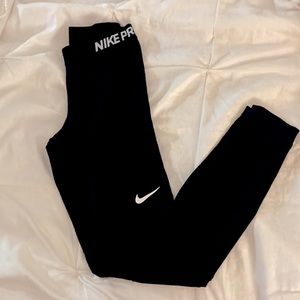 Nike Black High Waisted Full Length Leggings